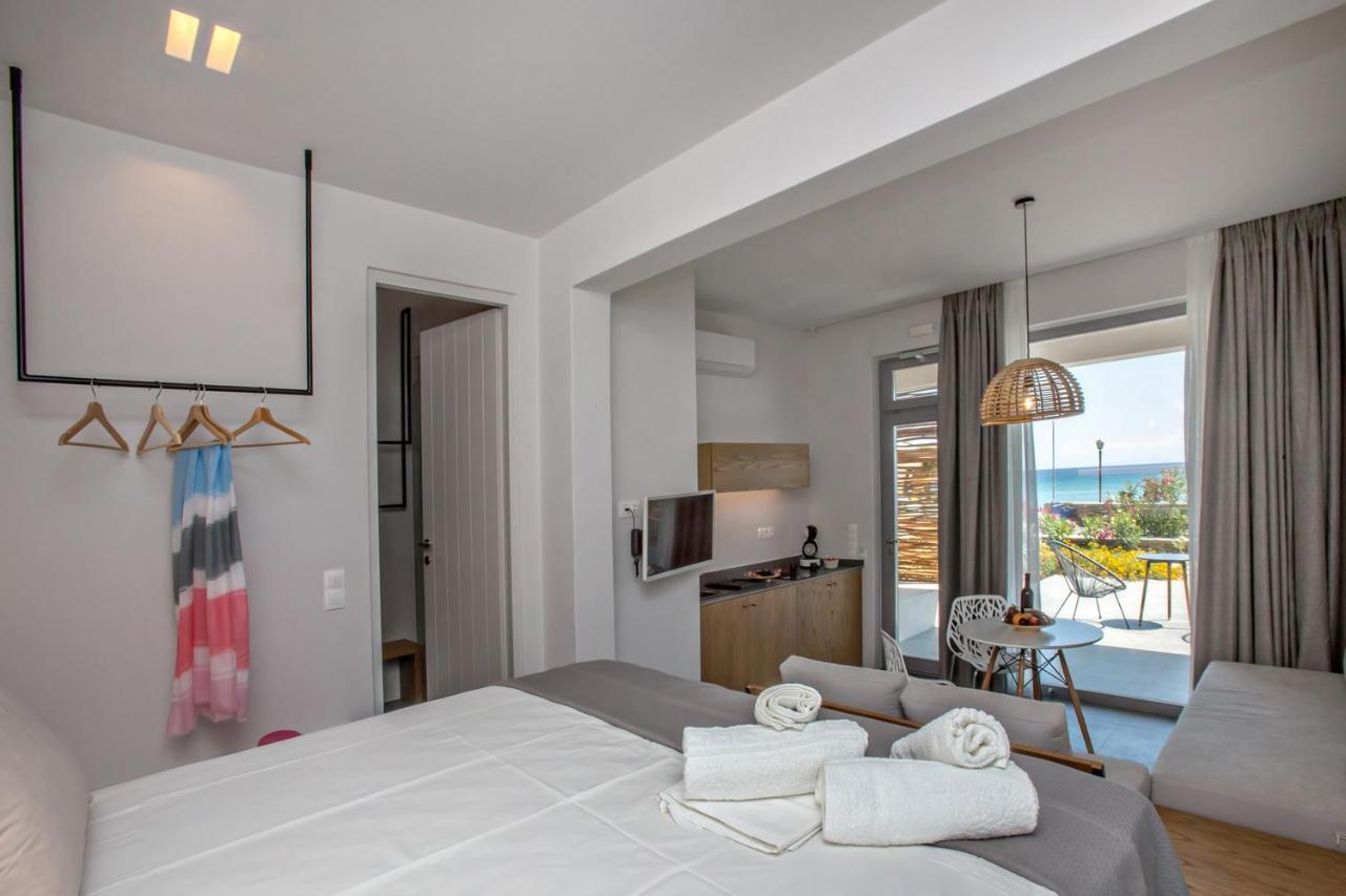 Seaside Tinos Apartment Kionia Bagian luar foto